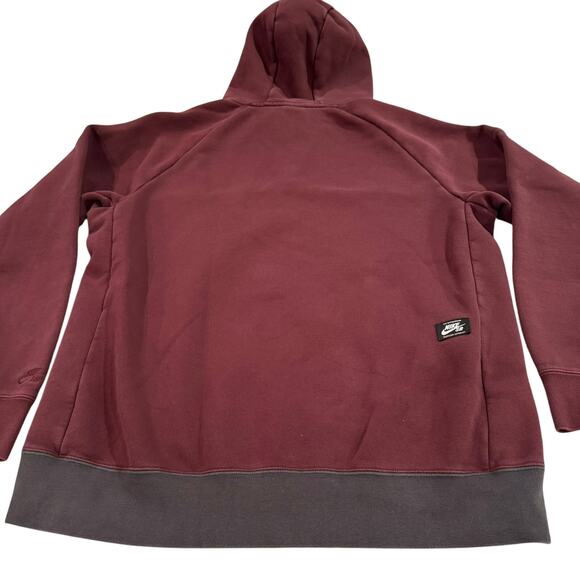 Nike SB Hoodie - Picture 2 of 6